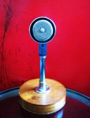 Vintage 1960’s Electro Voice 674 / 676 dynamic cardioid microphone w stand prop