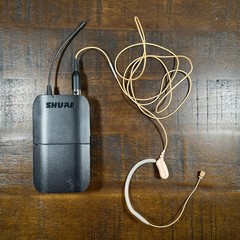 Shure BLX1 H9 wireless transmitter + Microflex earset microphone MX153T/O-TQG