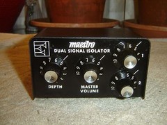 Maestro Dual Signal Isolator, Chicago Musical Instruments Co., 2 In/Out, Vintage
