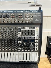 Behringer Europower PMP6000 20-Channel 1600W Powered Mixer Power On Semi Tested