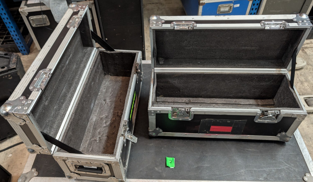 Road Case Trunk 25 W X 12 T X 10 D