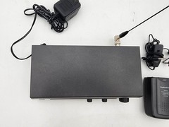 RadioShack FM Wireless Microphone Receiver 32-1256 900MHz 8-Channel