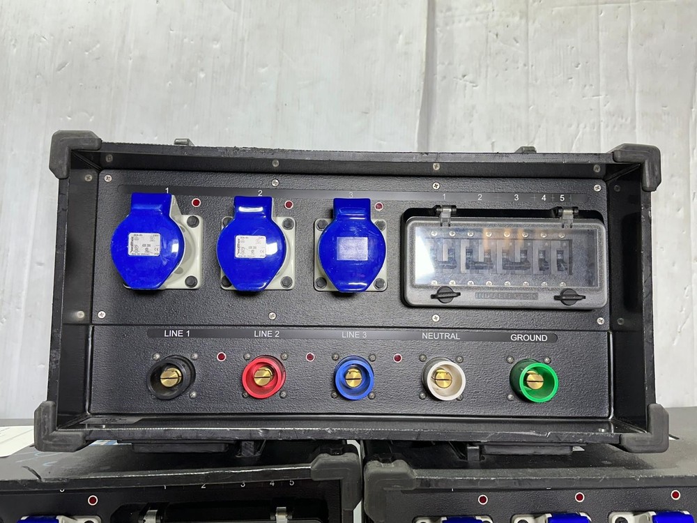 INDU POWER DISTRO 208V 30A X 6 CEE 30A-BLU3, ED DUP X2 #1875-79 (One) THS