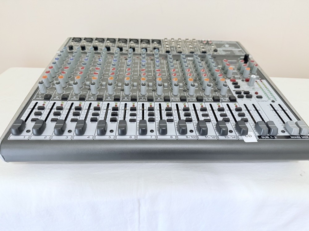 Behringer XENYX X2222USB Analog Mixer USB XLR Phantom Power FX Tested
