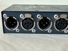 BSS BROOK SIREN AR 204 Quad Line Balancing Unit 4 IN X 4 OUT 15 HZ TO 25 K