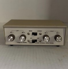Vintage Realistic Microphone Mixer 33-920 Stereo Mono Mike Transistorized NOS