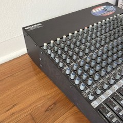 Mackie 1604-VLZ PRO 16-Channel Mic/Line Mixer Premium XDR Mic Preamps Untested