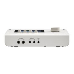Yamaha URX22 4×2 USB-C Audio Interface (White)
