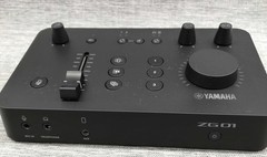 Yamaha ZG01 PACK Game Streaming USB Audio Interface with YH-G01 Headset Set