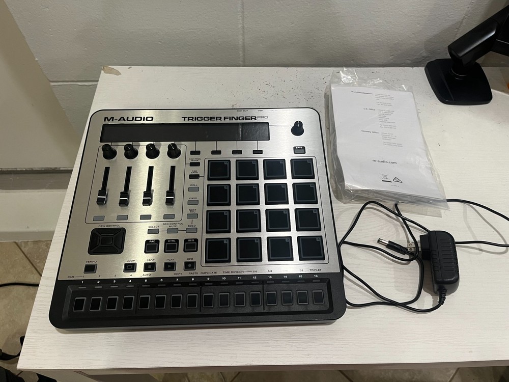 M-Audio Trigger Finger Pro USB MIDI Pad Controller Sequencer