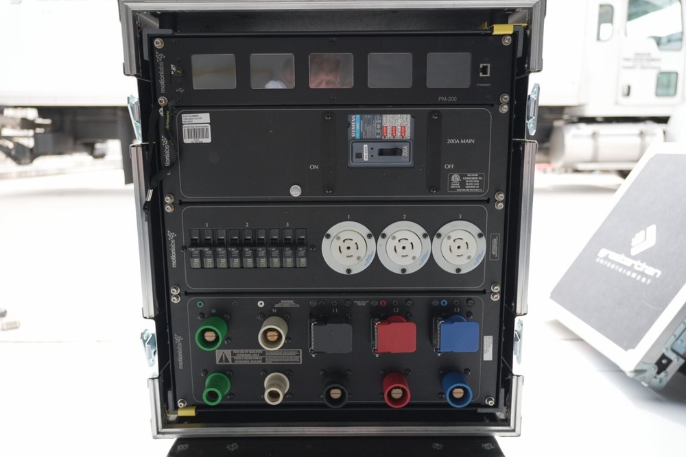 Motion Labs, Power Distro, 1300-200A-12-2-50