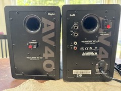 M-AUDIO AV 40 POWERED STUDIOPHILE STEREO SPEAKER MONITORS SET PAIR