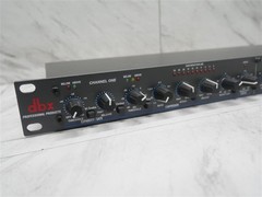 dbx 166XL Compressor Limiter Gate 2-Channel Rack Mount Pro Audio