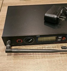 NO MICROPHONES GTD Audio 2×800 Channel UHF Diversity Wireless Mic System 733H