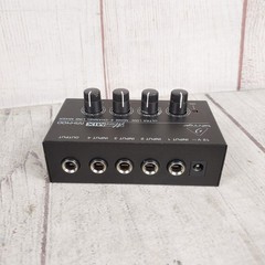 Behringer MicroMIX MX400 4-Channel Line Mixer Ultra Low Noise Mini Audio TESTED