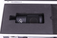 Antelope Audio Edge Solo Modeling Microphone ISSUE