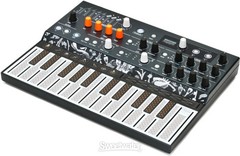 Arturia MicroFreak Hybrid Synthesizer