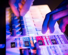 Arturia BeatStep Pro Drum Machine Step Sequencer