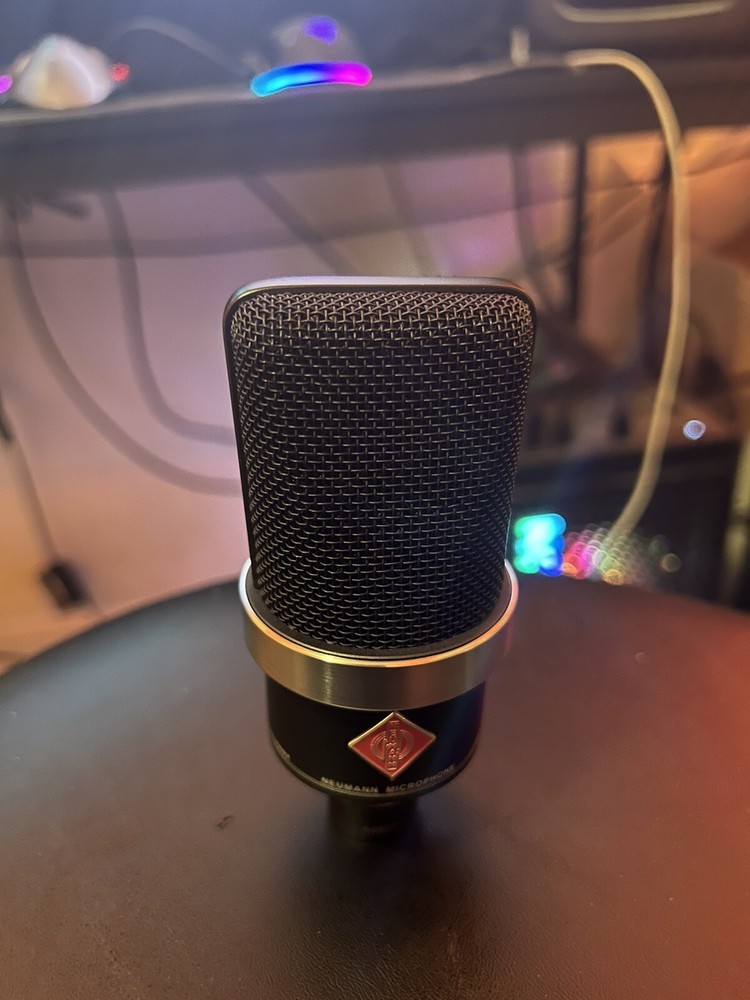 Neumann TLM 102-MT Large Diaphragm Cardioid Microphone – Black