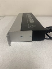 Behringer Ultra-DI Pro DI800 Phantom Powered 8-Channel Direct Box