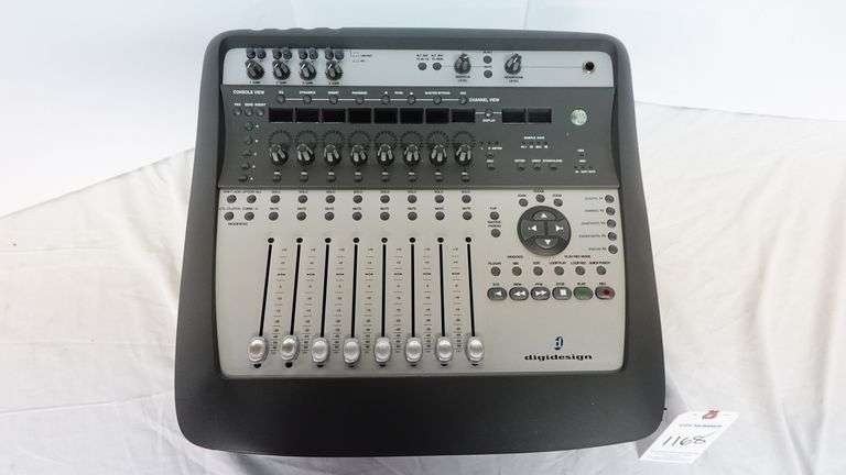 AVID Digidesign Digi 002 Mixer Audio Control Surface