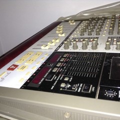 AKAI MG614 is a professional audio equipment