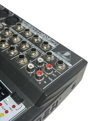 Behringer XENYX 1202FX Compact Mixer 12 CH 24bit Multi-Effector Untested No Cord