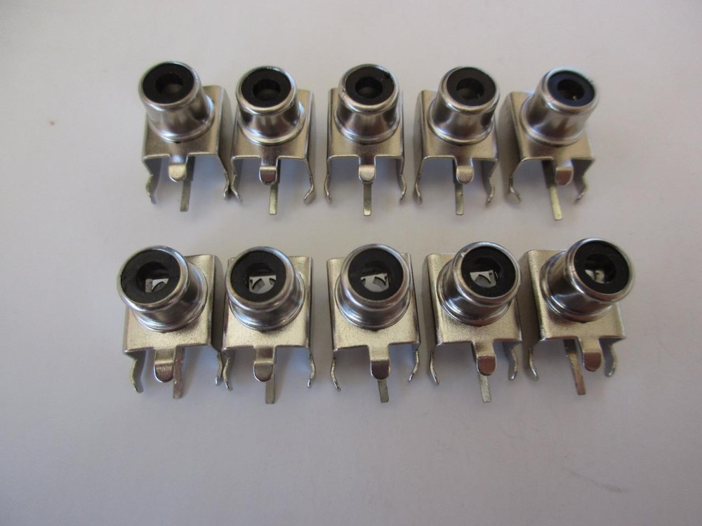 10x NEUTRIK NYS354 RCA Phono Jack PCB Mount Right Angle Female