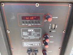 QFX BF2015 15″ Portable Bluetooth Loudspeaker. WORKS! MULTICOLOR LIGHTS UP!