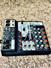 Soundcraft Notepad-8FX Mixer with Effects