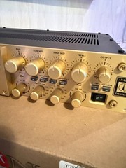 Avalon VT-737SP Tube Channel Strip – Limited Edition Gold (Open box)