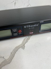 GTD audio G-733 Diversity UHF Wireless Microphone Receiver with power adapter!