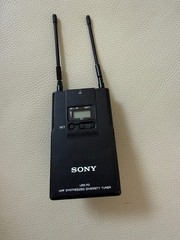 Sony URX-P2 UTX-B2 Wireless Lavalier Microphone System