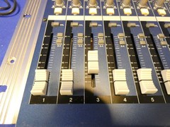 Yamaha MG16/6FX Mixing Console w/Rack Ears (Tested-Working) Good Condition
