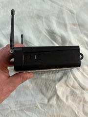 Samson CR88x UHF Wireless Receiver XLR 3 Pin 1/4″ Back-Lit LCD Scan IR