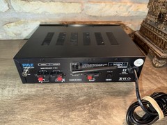 Pyle 300 W Wireless Bluetooth Stereo Microphone Receiver Amplifier System