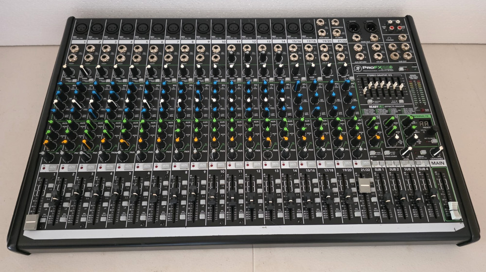 Mackie PROFX22V2 22-Channel FX Mixer – Tested & Working!
