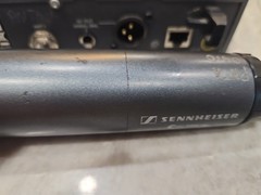 SENNHEISER RECIEVER EW300 G3 RADIO AND MIC MICROPHONE SYSTEM W/ CASE