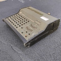 VTG Peavey XR 700C Powered Stereo Mixing System Untested AS-IS PARTS or REPAIR