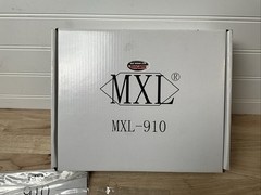 MXL Mics MXL 910 Voice/Instrument Condenser Microphone