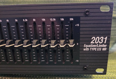 dbx 2031 31 Band Graphic Equalizer Limiter Type III NR. S/N 000354
