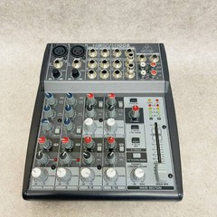 BEHRINGER XENYX1002 analog mixer