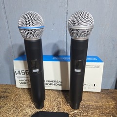 Professional Wireless Microphone for Podcast, Karaoke & Singing – 2.4GHz Port…