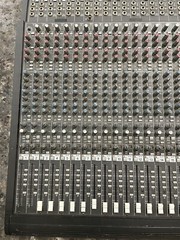 Mackie 24x8x2 ~ 24-Ch 8-Bus Mixing Console ~ No Meter Bridge or Power Supply