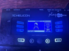 TC-Helicon VoiceLive Play Acoustic Guitar and Vocal Effects Processor Pedal