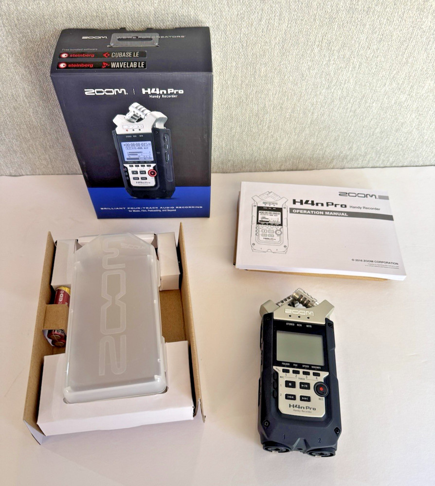 ZOOM H4n Pro -Silver- Multi Track Digital Recorder -New Old Stock- US SELLER