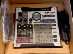 Roland SP555