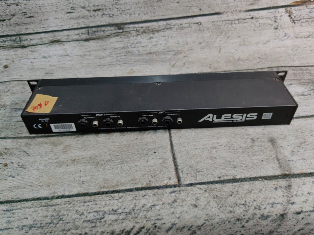 Alesis M-EQ 230 Dual 1/3 Octave Precision Equalizer