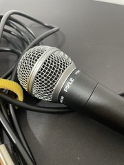 Pyle Professional Moving Coil Dynamic Handheld Microphone + 15′ Cable PDMIC58