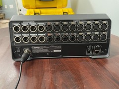 YAMAHA DM3 Digital Mixing Console